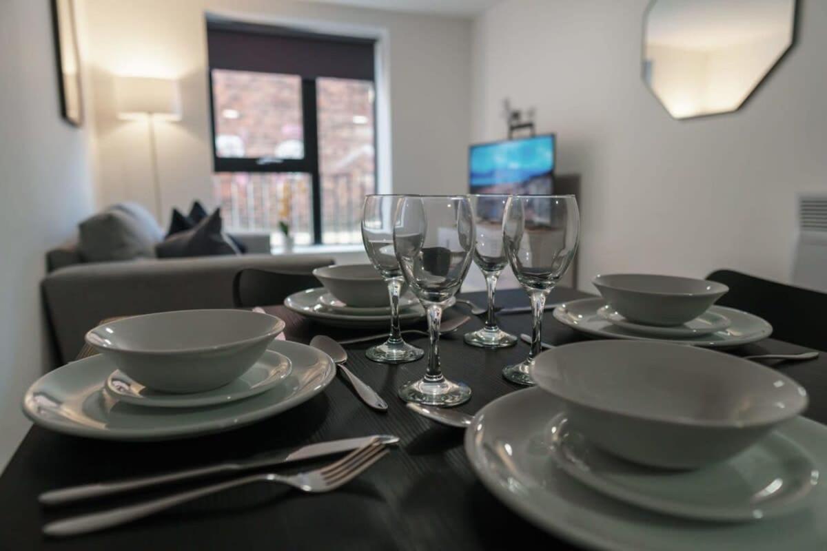 Contemporary 1 Bed Apartment In Liverpool Centre Buitenkant foto