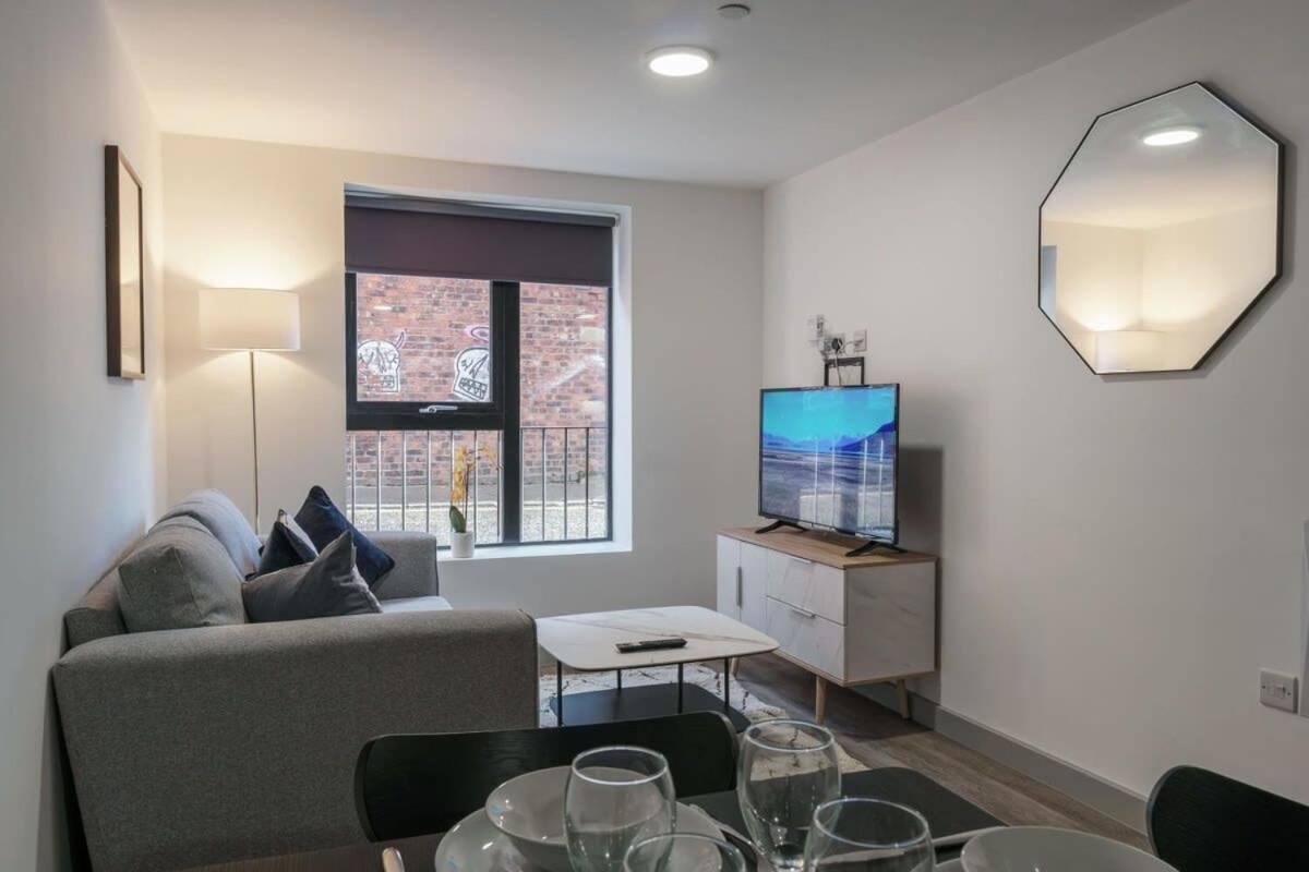 Contemporary 1 Bed Apartment In Liverpool Centre Buitenkant foto